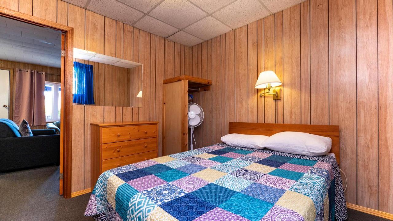 Bel Air Cottages And Motel Sauble Beach Kültér fotó